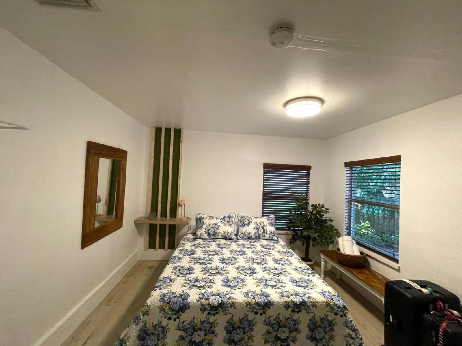 Cozy Room In The Heart Of Little Havana Miami Exterior foto